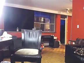 Big Ass Huge Tits on cam