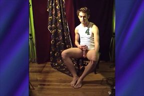 Bare feet, big ballsfrom  Johnny
