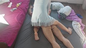 Amateur couple sensual massage with oil. Hot amateur couple forplay.