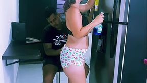 Nala lets her boyfriend'_s best friend fuck her