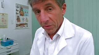 Hot 18 year old babe takes it deep in the ass