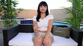 Shy PAWG Decides To Have Sex With A Stranger - Beca Barbie