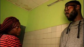 Petite salope africaine d&eacute_truite par Emris53