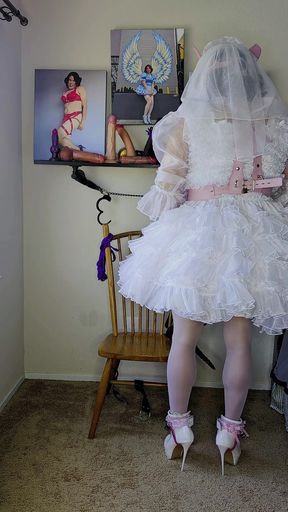 Sissy Bride Playing with Lots of Dildos