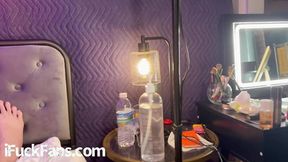 Cali Reign gets creampied in cowgirl while on cam