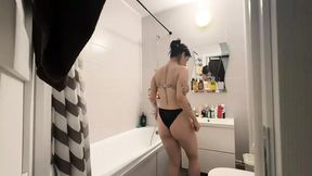 stop! you caught me in the bathroom
