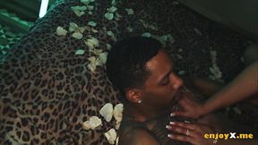 Brazilian goddess Selva Lapiedra sucks and rides Jesus Reyes' big black cock