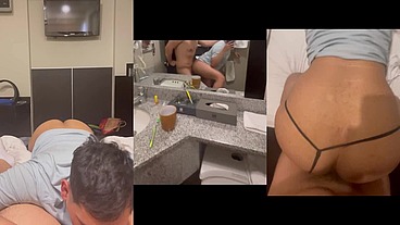 Profesor maduro me obligó a grabar mientras me follaba en lencería para aprobarme el curso - porno gay peruvian