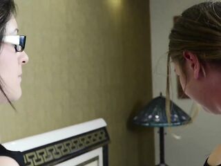 Faceslapping - by female-dom Linda Rush and her slave Kamilla Stein