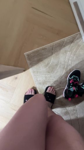 I Like Wearing Flip-flops in the Apartment