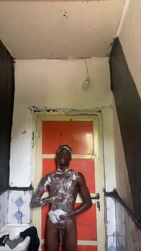 Come Join Me Having My Bath with Happy Ending