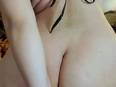 Amateur brunette ariana marie solo toying