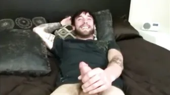 Amateur Hunk Gets Handjob and Blowjob but Cums Too Fast