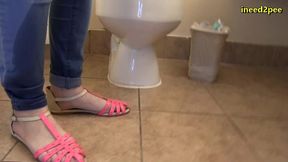 lizzy lamb pissing her tight jeans omorashi wetting