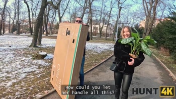 HUNT4K. Just a flower bouquet and Amalia Davis suck your cock!