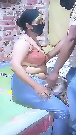 While visiting my sister-in-law's house, I saw my sister-in-law calling me for sex.   Clip 1