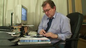 Horny milfs suck cock in turns then get fucked to pussy cumshots