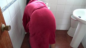 Stepmother Squirting In Front Of Her Stepson