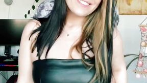 Hey ;) I’m Anja
