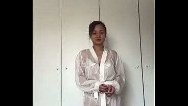 Elinda thật gợi cảm với bộ trang phục m&otilde_ng xuy&ecirc_n thấu. Tạo cảm gi&aacute_c thật k&iacute_ch th&iacute_ch