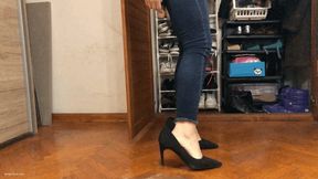 ALL MY FRIENDS SHOES ARE TOO BIG - MOV HD