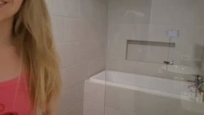 Lina Roselina’s Steamy Bath with You
