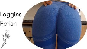 Sexy moves in my sweaty leggins