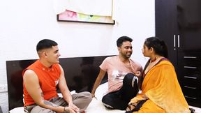 Hardcore Sex with Indian Desi Bhabi Infront of Her Cuckold Boyfreind