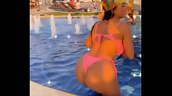 Edecan chapina culon