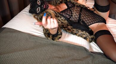 Blonde HEELJOB ? SHOEJOB ? Footjob TRIPLE THREAT ý CUM on SOLES