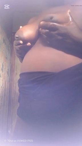 My Stepmom Display Her Boobs to Me While I Watch