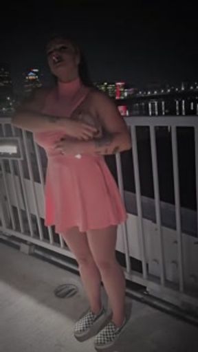 Naughty Milf KandyxB smoking and pissing