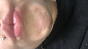 Juicy wet lips no gloss