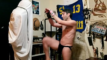 Sexy guy works out while you masturbate Max Shenanigans