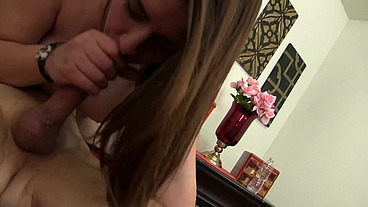 Lanie Gives Casting Couch Head