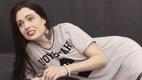 Smoking Girls From Brazil Model Paula Benson 100's Video 0021