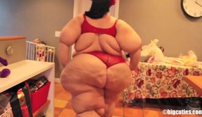 SSBBW Huge Woman