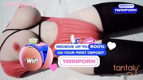 Squirt and huge orgasm with my lesbian step sister&#8242;s with pink and big boobs