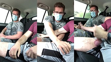 Dotado pegou Uber compartilhado e o outro passageiro bateu uma punheta junto no banco de trás quase rolou flagra