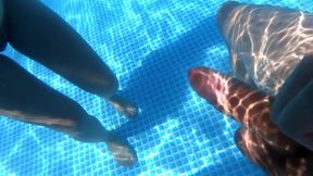 Risky Sex in the Pool Outside 9 Months Pregnant