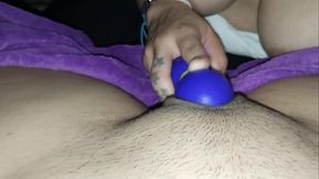 LESBICO metiendole los dedos a mi prima hasta hacerla venir a chorros.