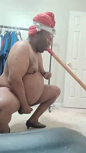 DELICATE DILDOSUCKING