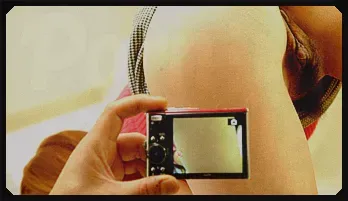 Maria Asagiri shows off her pussy and gives filmed blowjob