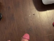 teen JERKS OFF IN MIRROR