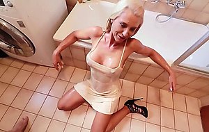 Daynia bad sucks and fucks a intense cock