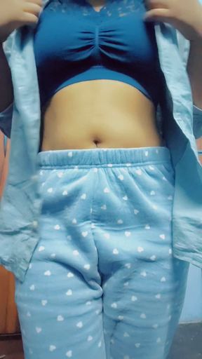 Watch the Hottest Desi Queen in Action!