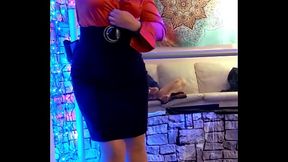 Hotwife Steffi orange satin pussy dance (full version)