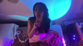 I masturbate while watching a photo of a follower