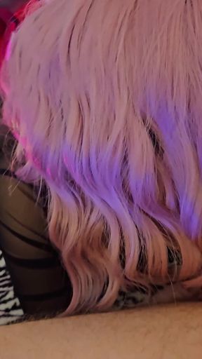 She Put on a Pink Wig, I Did a Photo Shoot for Her, and She Reciprocated with Ice and Let Her Cum on Her Face