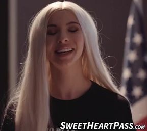 Horny Kenzie Reeves scissored big tits Jayna Woods in the classroom